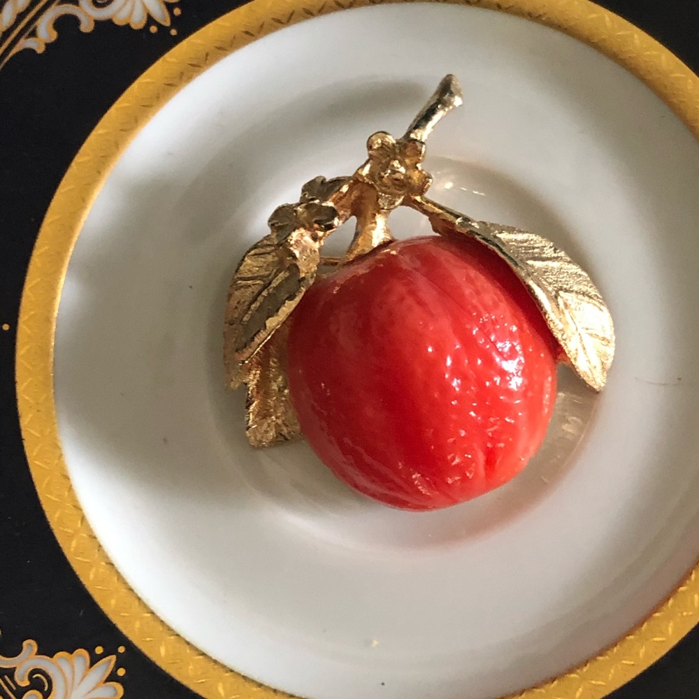 Rare VINTAGE NAPIER Molded Orange Brooch